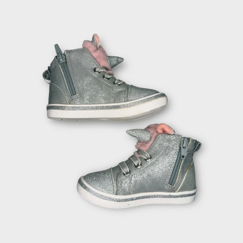 Wonder Nation Gray Glitter Unicorn Pink Faux Fur Shoes